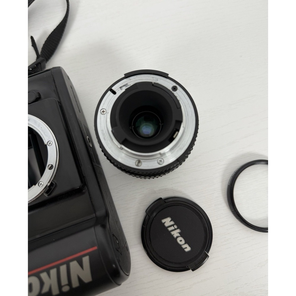 NIKON N5005 35mm SLR FILM CAMERA with AF Nikkor 35-70mm f3.3-4.5 Lens Cap Strap - Picture 7 of 16